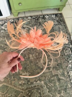 Peach Feather Flower Fascinator Headband NWOT Spring Kentucky Derby Floral Lace